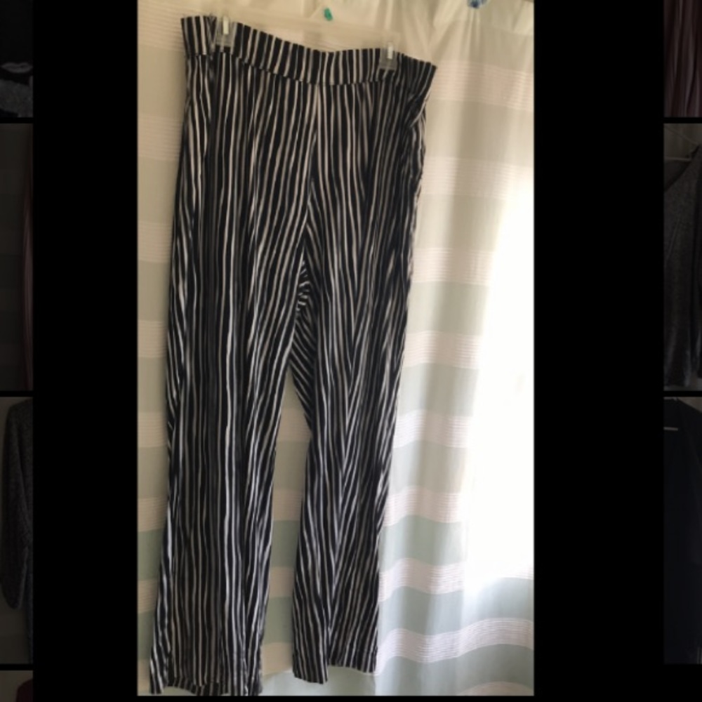 Wide leg striped pants